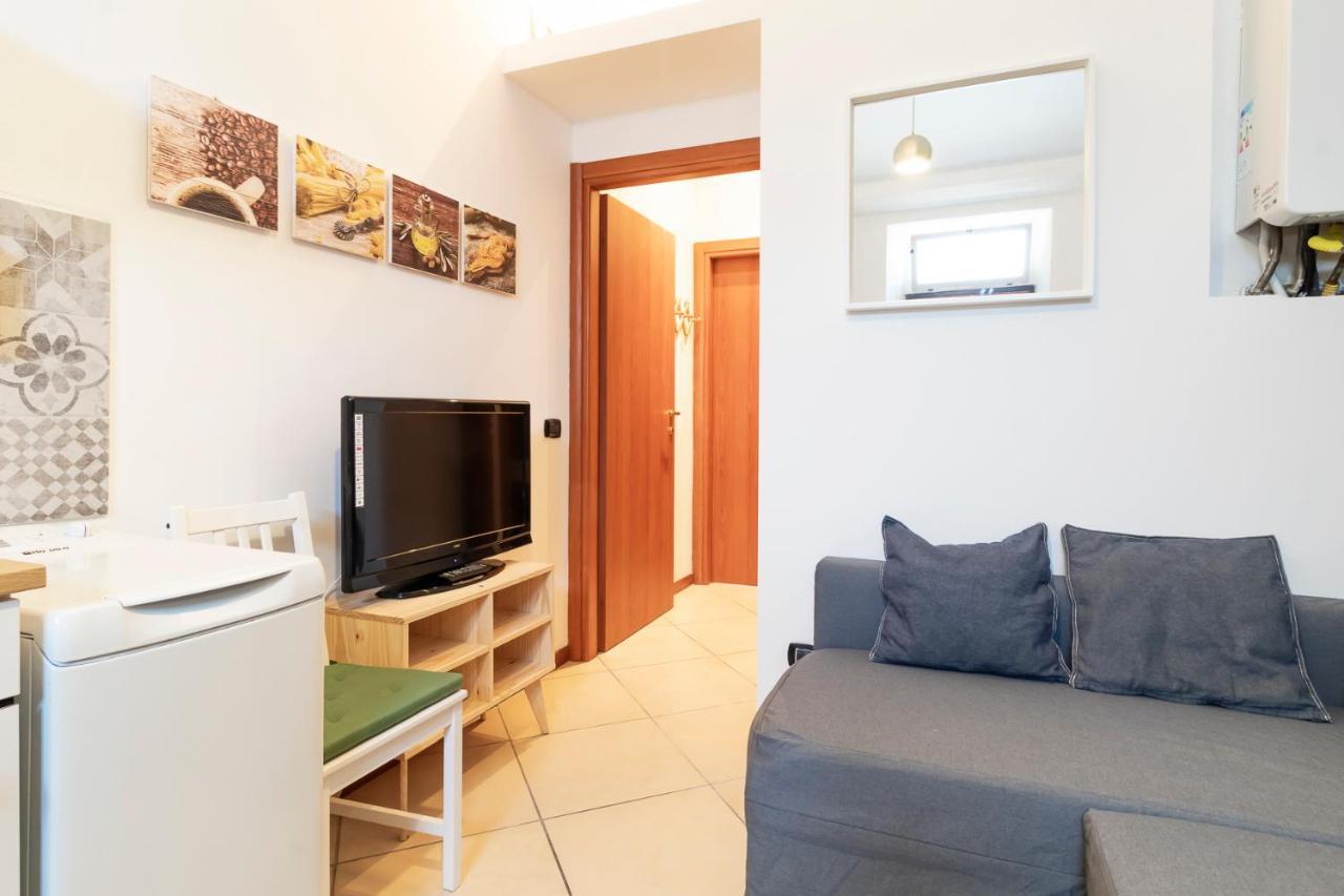 Apartamento Cozy Flat - Monza 15 Milán Exterior foto